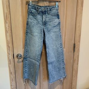 Wide leg jeans